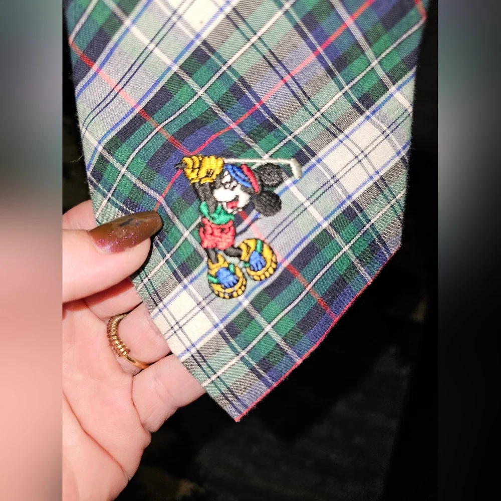 Like New Vintage Men's Mickey Mouse Plaid Tie 100% Cotton